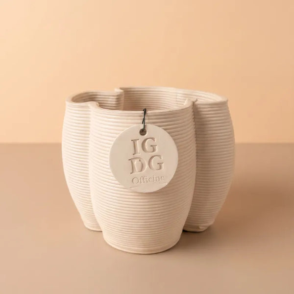 Vaso in ceramica artigianale Artemide