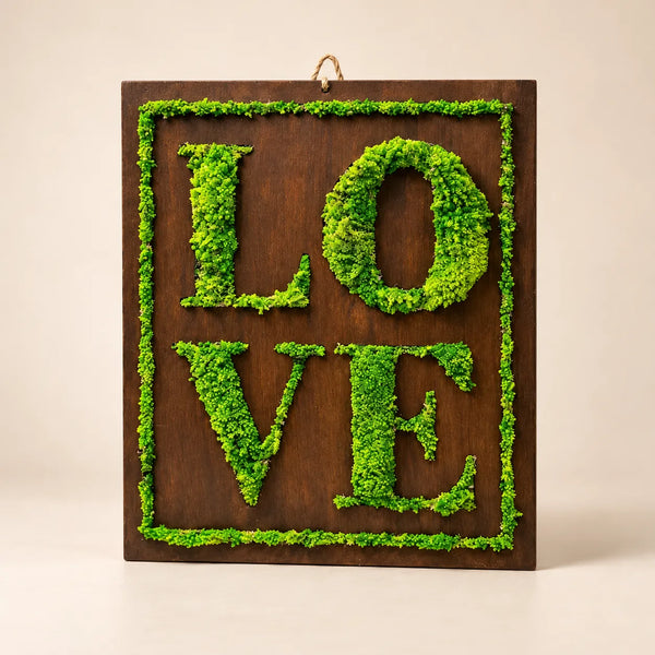 Tableau en mousse stabilisée avec l'inscription LOVE – 40x35 cm | Décoration murale végétale