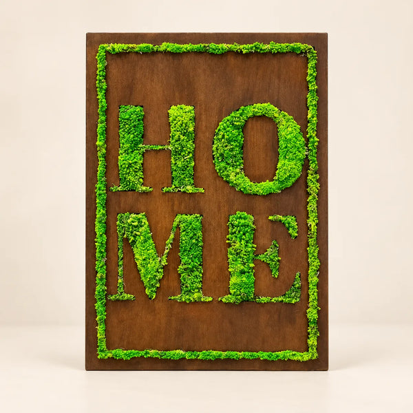 Bild mit stabilisiertem Moos und Schriftzug HOME – 50x35 cm | Grüne Wanddekoration