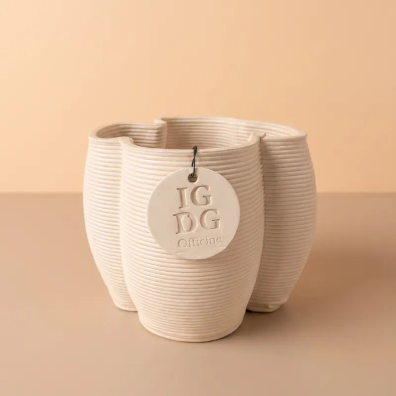Vaso in ceramica artigianale Artemide